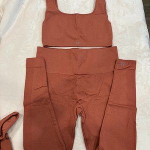 SET ACTIVE SCULPTFLEX